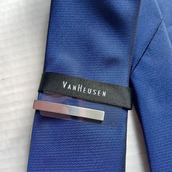 Van Heusen Kohl's Men's Cobalt  Blue Textured Tie - Picture 7 of 9